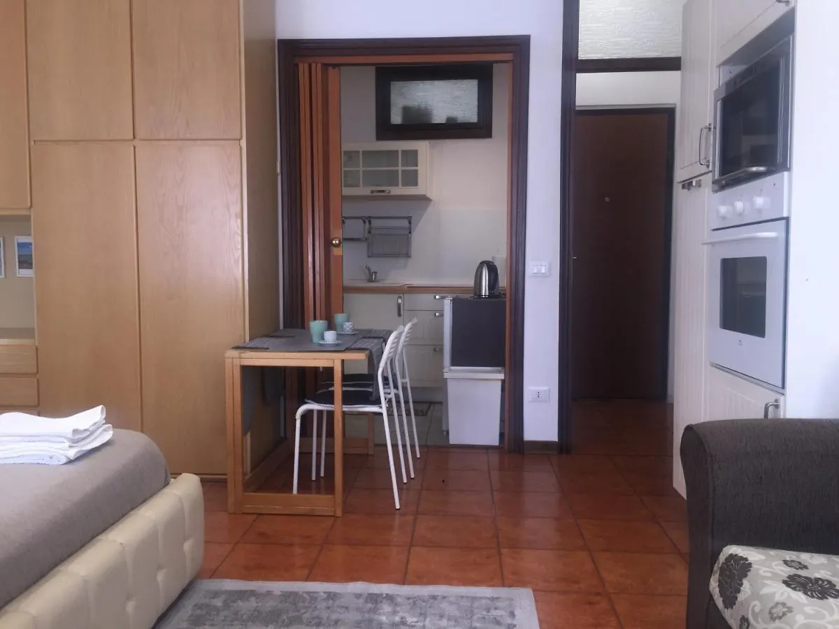San Nazaro 55 Apartment Verona 0*,